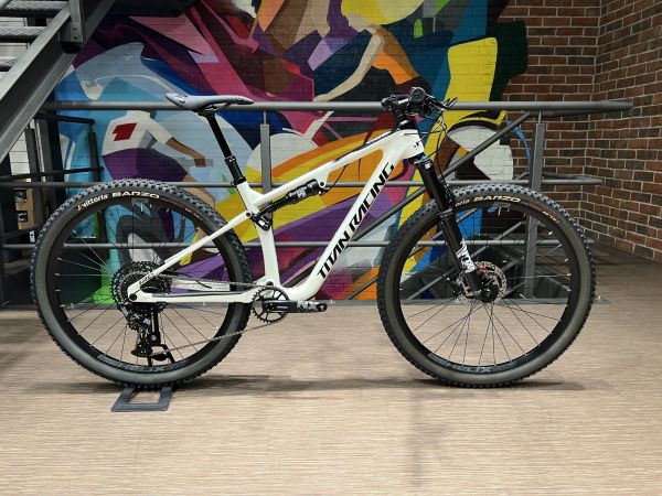 Велосипед Titan Racing Cypher DC Carbon Expert 29 (2025)